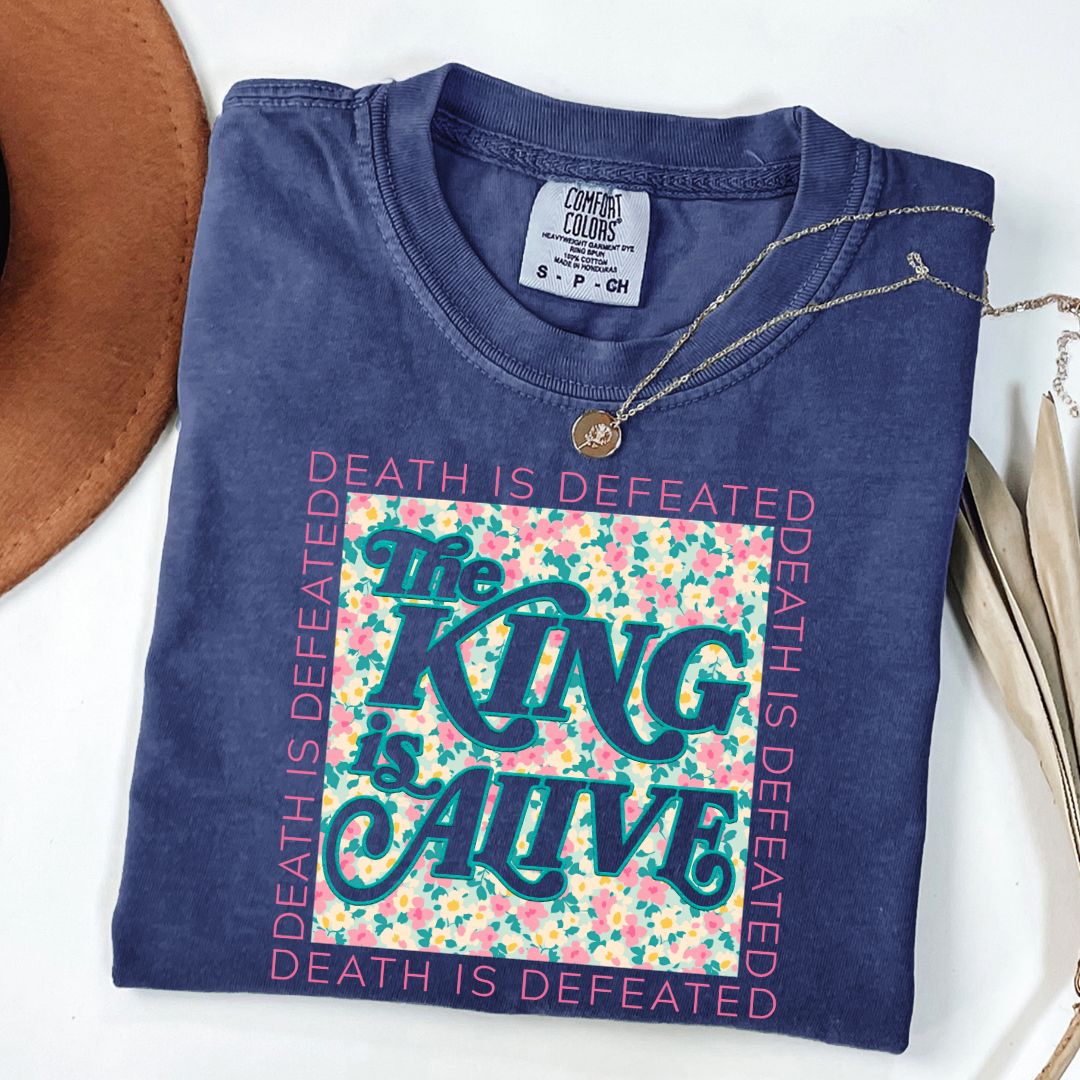 The King Is Alive Tee