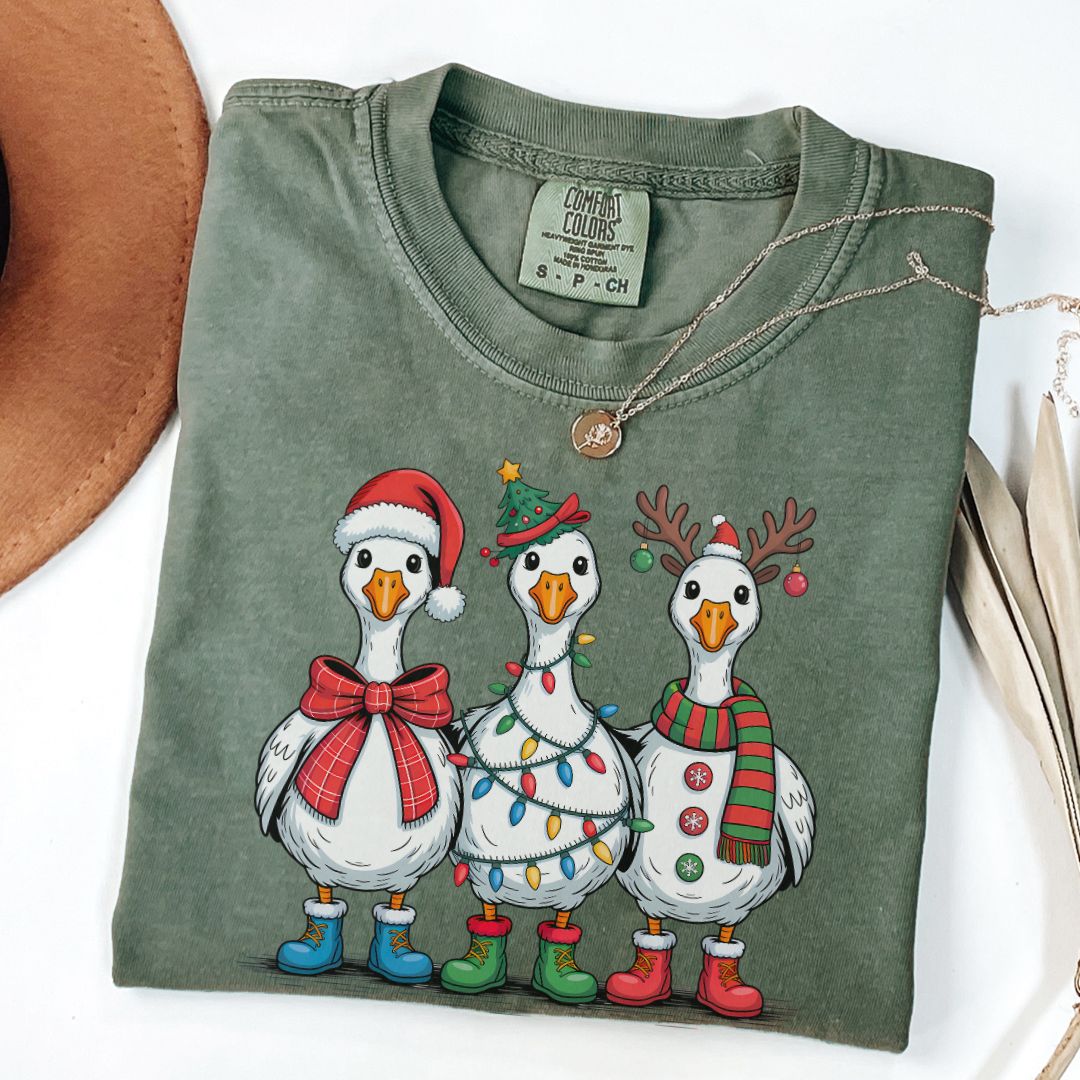 Funny Christmas Goose Comfort Colors Tee Moss