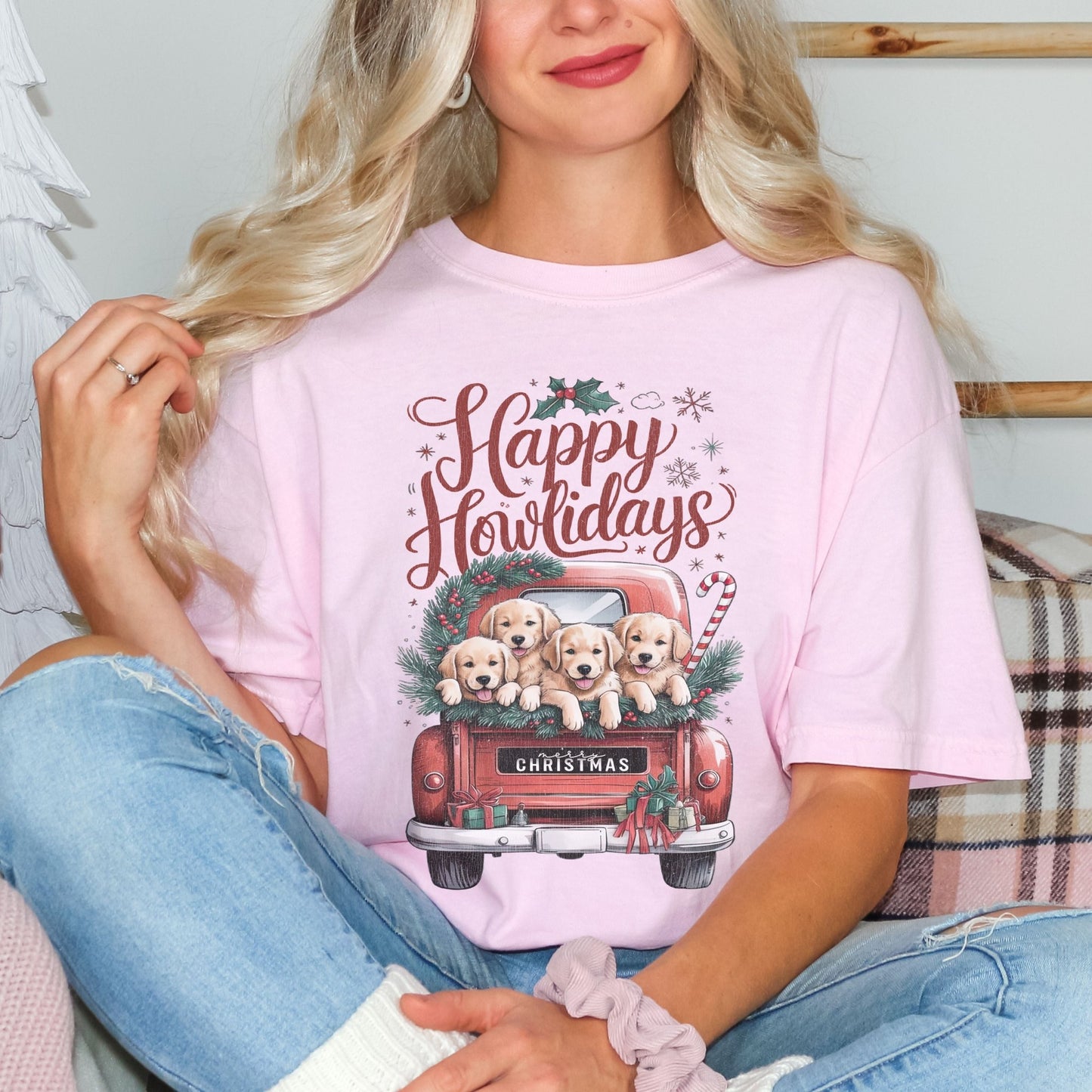 Happy Howlidays Christmas Tee