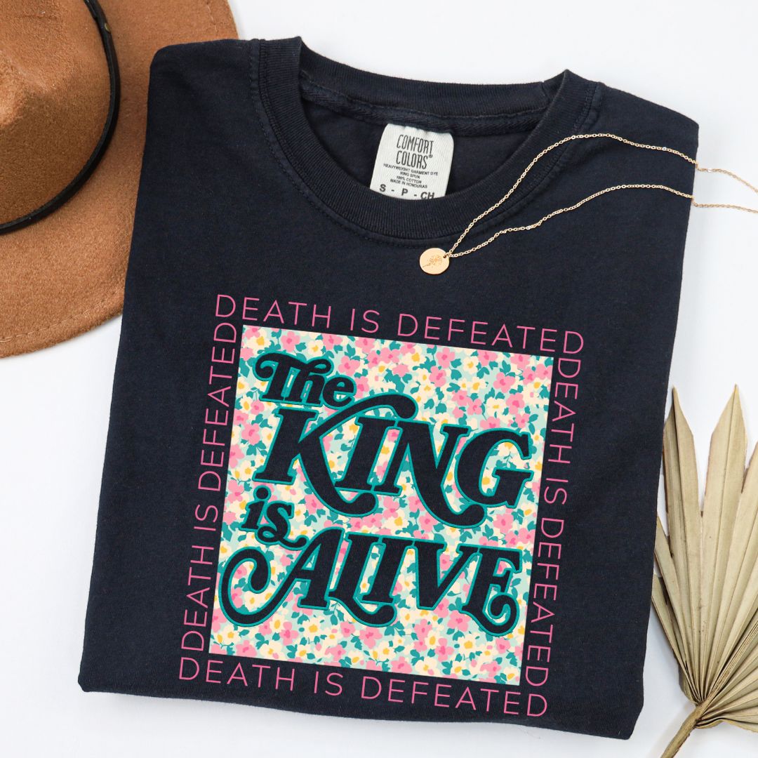 The King Is Alive Tee